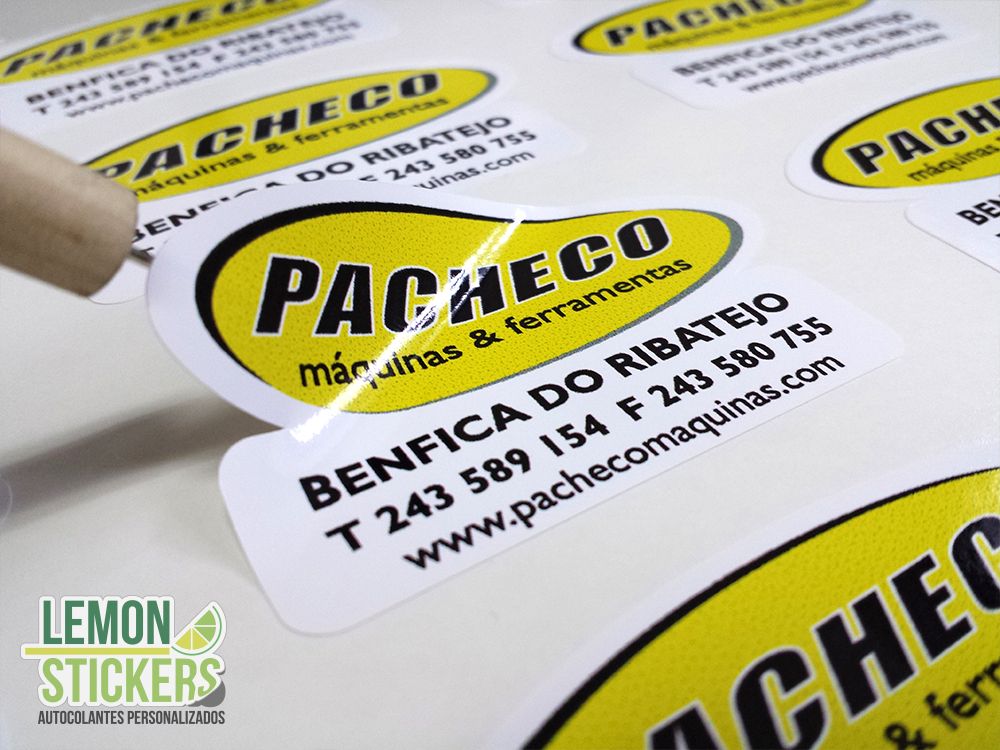 Autocolantes em vinil branco brilhante Pacheco máquinas e ferramentas